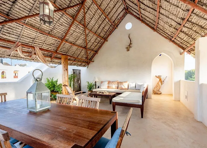 Jua House